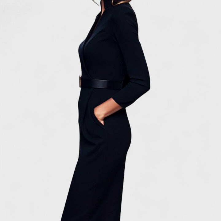 Grace – Elegant black dress with belt and mandarin collar
