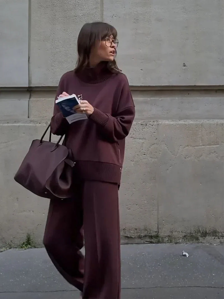 Celine | Relaxed Fit Sweatshirt Pants Set