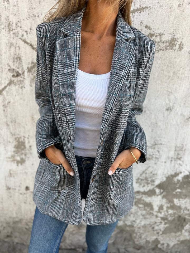 Haven – Checkered winter blazer