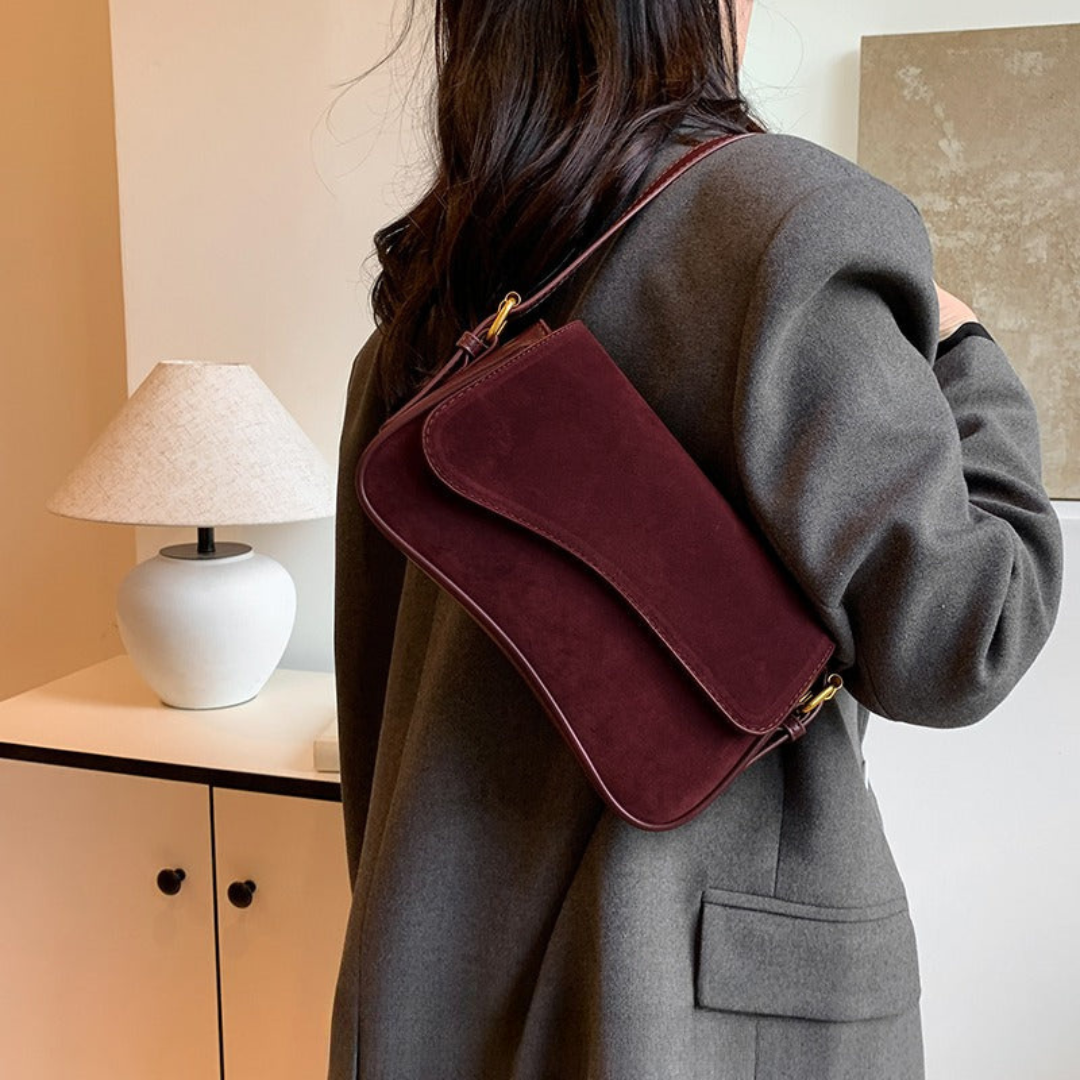 Terra – Elegant compact shoulder bag Aria for timeless style