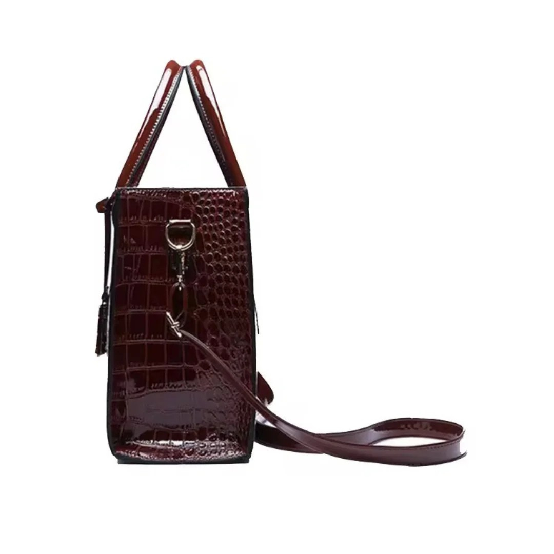 Terra – Luxury croco-embossed structured handbag Amara with shoulder strap