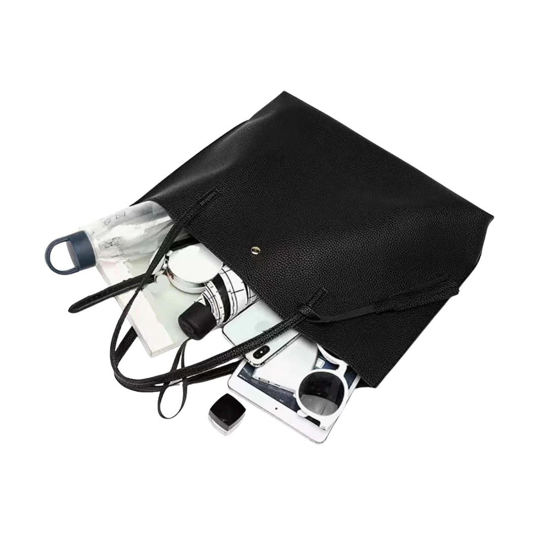 Terra – Classic large tote shoulder bag Tessa with tassel detail