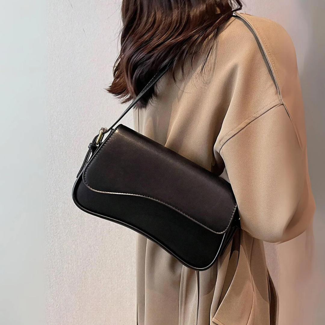 Terra – Minimalist curved shoulder bag Elle with sleek design