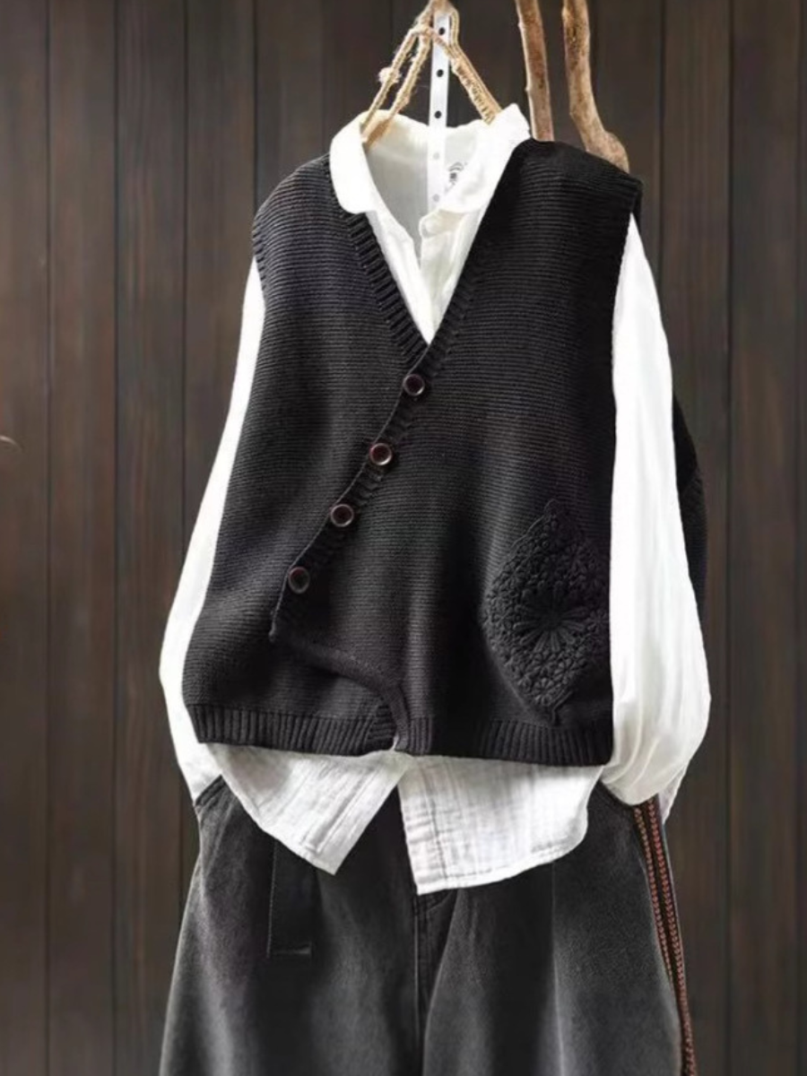 Haven – Elowyn knit vest