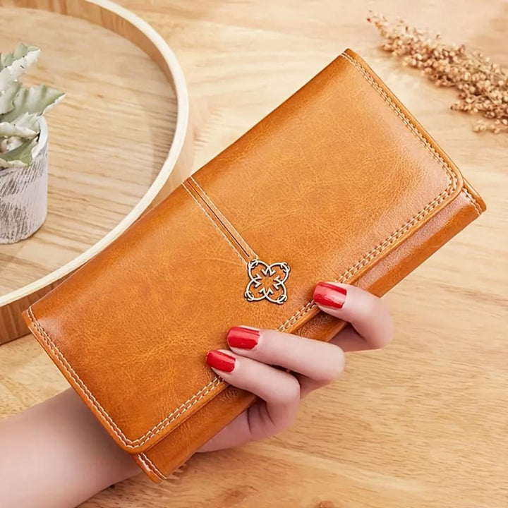 Trendy bifold wallet